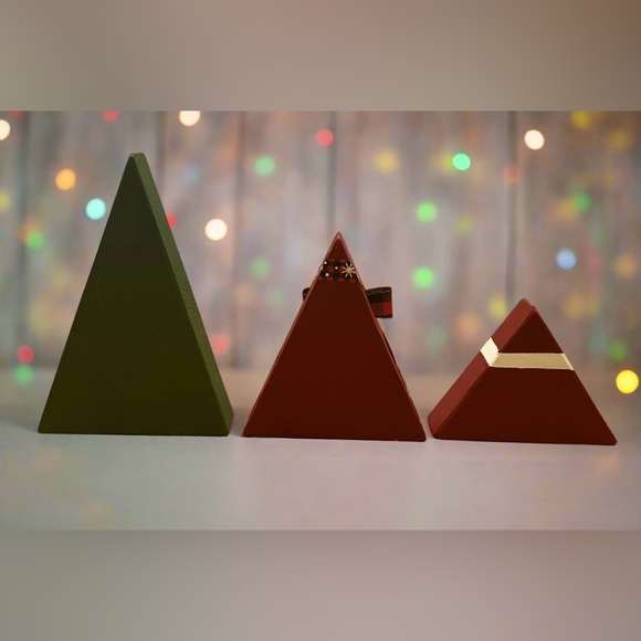 NEW Set of 3 Wood Holiday Centerpiece, Christmas Decor Trees Santa, Hand-Crafted - Picture 6 of 7